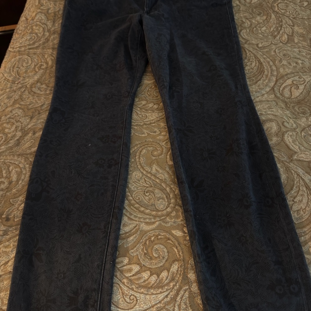 CAbi Lace Print Blue/Black Cotton Stretch jeans 
Size 12. Excellent Condition! - Picture 2 of 4